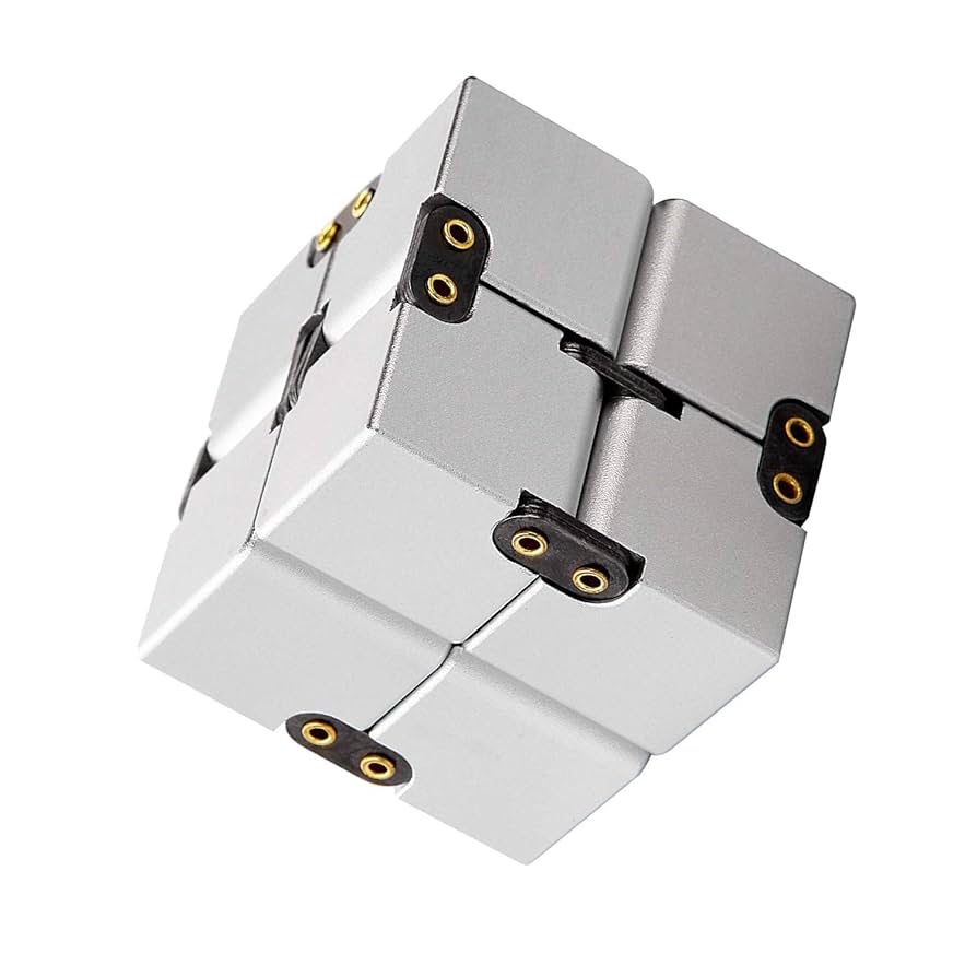 おもちゃ Amazon.co.jp: 童友社 IRC 赤外線で歩く恐竜 トリケラトプス